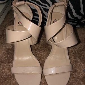 Cream 8.5 heels